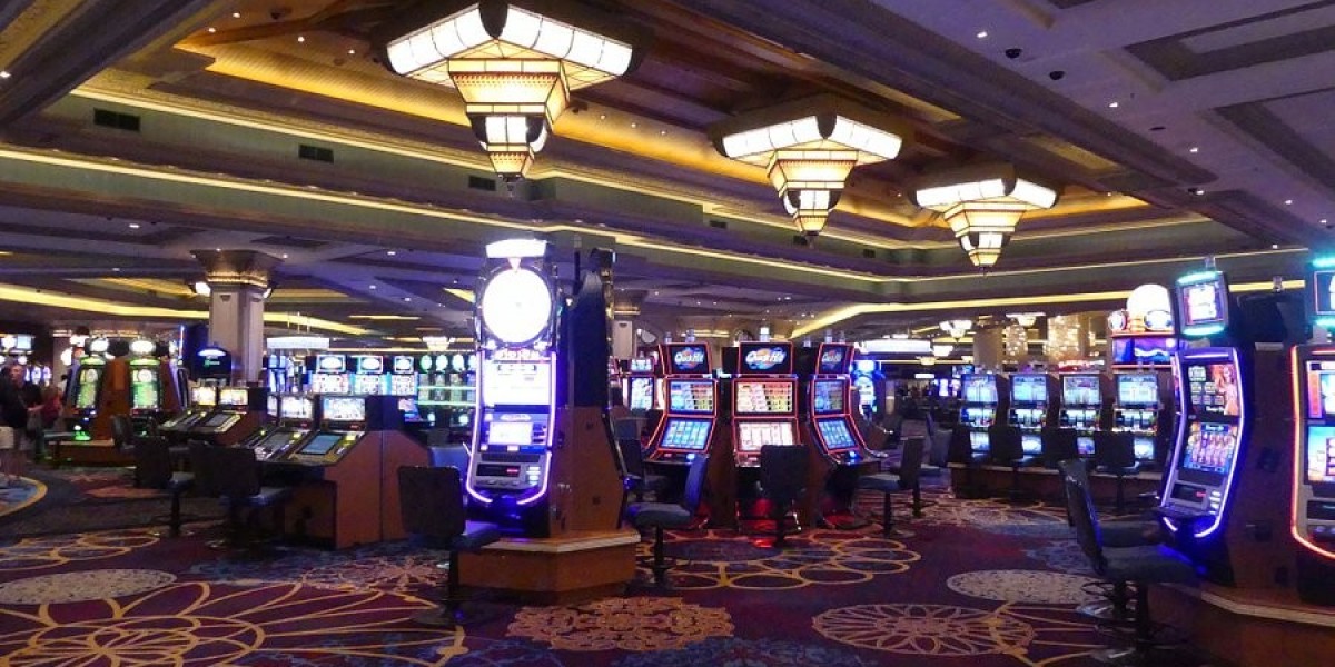 A Traveler's Guide to Iconic Casino Hubs